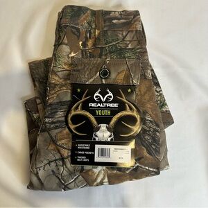 Realtree Camouflage Pants NWT Size Small 6/7